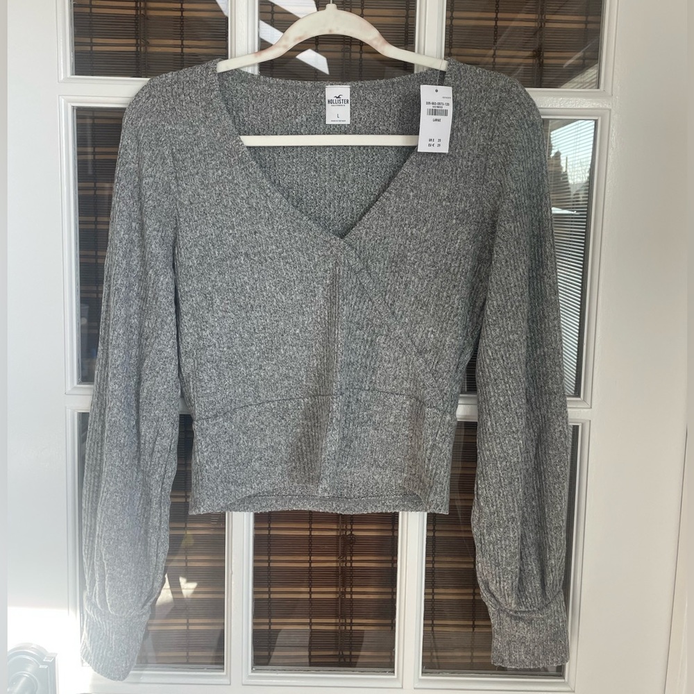 Hollister Women’s Long Sleeve Wrap Crop Top